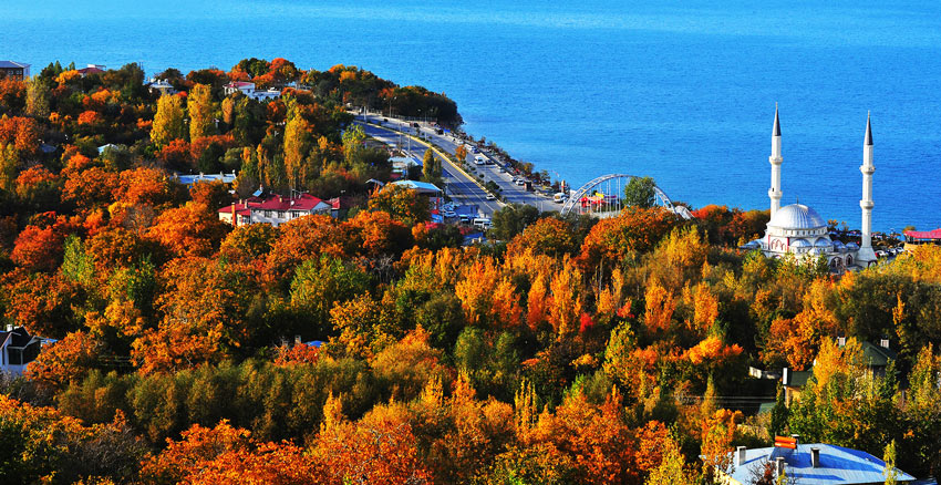 همه چیز درباره شهر زیبای وان ترکیه