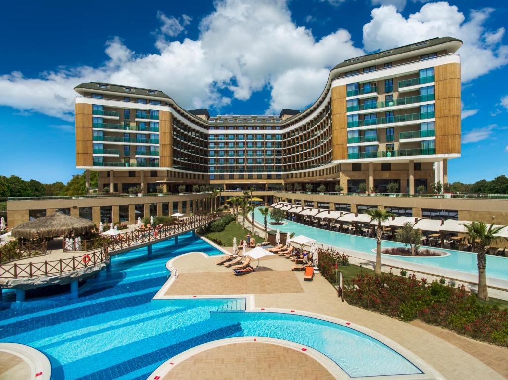 هتل آسکا لارا ( ASKA LARA HOTEL )
